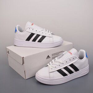 Adidas Courtbeat Post Up Sneaker